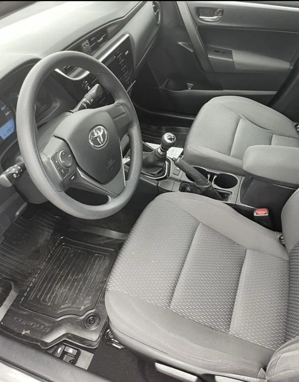 Toyota Corolla cena 55000 przebieg: 59000, rok produkcji 2016 z Warszawa małe 37
